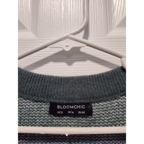 Bloomchic Women Sweater Size 12‎ Green and White w/Snowflake Design - Picture 5 of 8